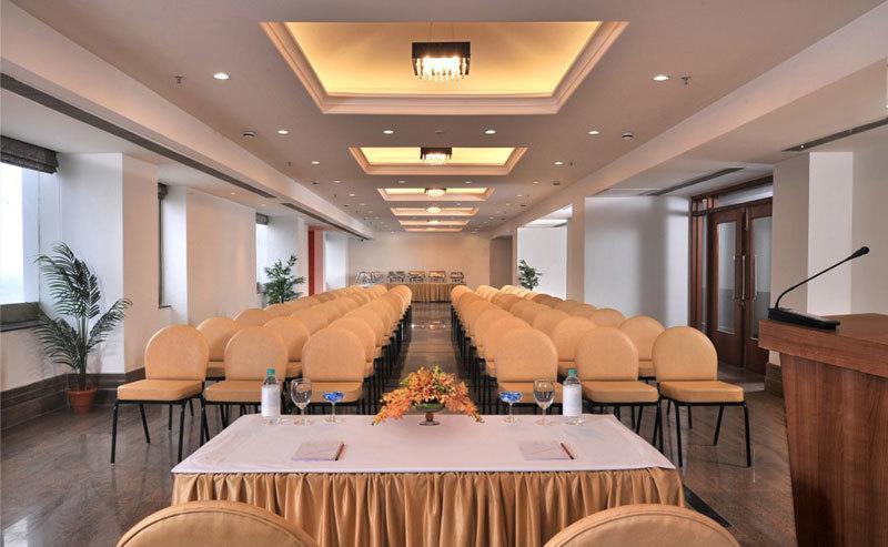 Comfort Inn Tulip Heights Bathinda Buitenkant foto